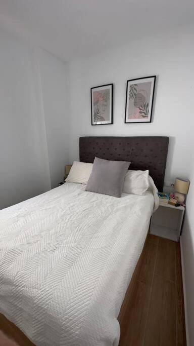 Rockside Residentes Suites La Linea La Línea de la Concepción 외부 사진